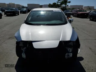 2019 Nissan LEAF SV z VIN 1N4AZ1CP1KC305958, wystawiony jako Copart lot #60573005 z przebiegiem 18 243 mil mil oraz Szkoda całkowita • Salvage title. Historia ofert i sprzedaży dostępna na DreamBid. Obrazek 5.