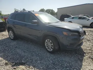 2019 Jeep Cherokee Latitude with VIN 1C4PJLCB9KD405991, listed as a Copart auction lot 56680625 with 123,008 mi miles and Salvage title. Bid and sale history available at DreamBid. Image 4.