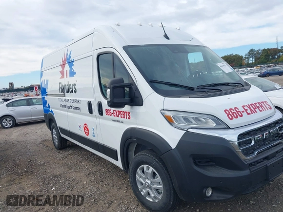 2024 Ram ProMaster Cargo Tradesman with VIN 3C6LRVDG8RE125556, listed as a IAAI auction lot 40618955 with 16 mi miles and . Bid and sale history available at DreamBid. Image 1.