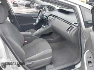 2011 Toyota Prius I z VIN JTDKN3DU9B1476883, wystawiony jako IAAI lot #41178342 z przebiegiem 204 790 mil mil oraz . Historia ofert i sprzedaży dostępna na DreamBid. Obrazek 5.