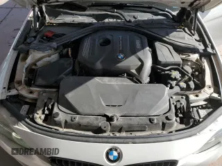 2018 BMW 3 Series 330i z VIN WBA8B9G51JNU98178, wystawiony jako Copart lot #52147575 z przebiegiem 66 695 mil mil oraz Szkoda całkowita • Salvage title. Historia ofert i sprzedaży dostępna na DreamBid. Obrazek 12.