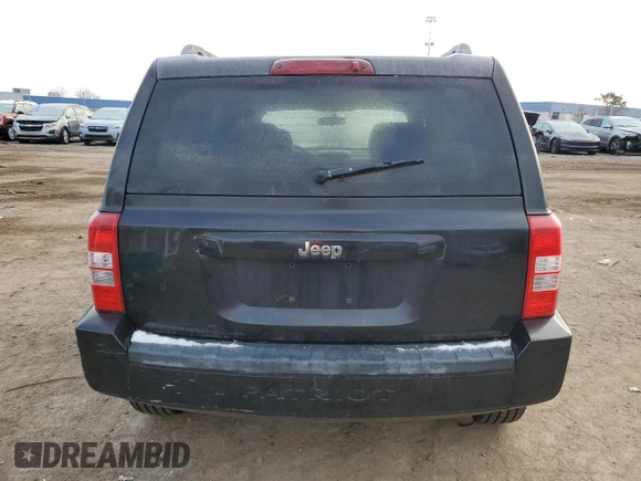 2008 Jeep Patriot Sport with VIN 1J8FT28W88D772426, listed as a Copart auction lot 53170685 with 220,130 mi miles and Clean Title. Bid and sale history available at carsss.com. Image 6.