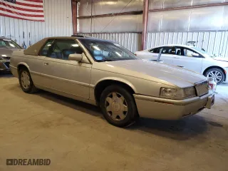 2000 Cadillac Eldorado Touring ETC with VIN 1G6ET1294YU180525, listed as a Copart auction lot 89253455 with 102,230 mi miles and Non Repairable. Bid and sale history available at carsss.com. Image 4.