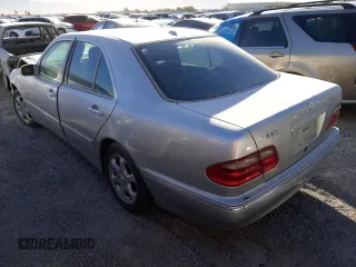 2002 Mercedes-Benz E-Class with VIN WDBJF65J12B472205, listed as a Copart auction lot 82494454 with 0 mi miles and Non Repairable. Bid and sale history available at carsss.com. Image 2.