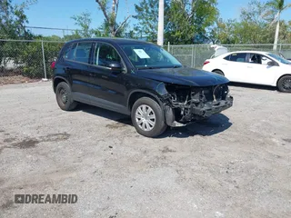 2017 Volkswagen Tiguan S with VIN WVGAV7AX5HK048843, listed as a IAAI auction lot 42029583 with 73,892 mi miles and . Bid and sale history available at DreamBid. Image 1.