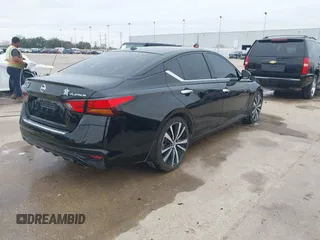 2019 Nissan Altima 2.5 Platinum with VIN 1N4BL4FV2KC207507, listed as a IAAI auction lot 41537675 with 69,872 mi miles. Bid and sale history available at carsss.com. Image 4.