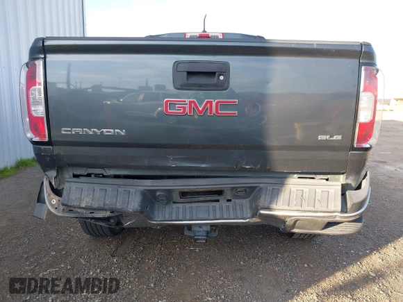 2015 GMC Canyon 2WD SLE with VIN 1GTG5BE35F1120622, listed as a IAAI auction lot 41421685 with 132,224 mi miles. Bid and sale history available at carsss.com. Image 6.