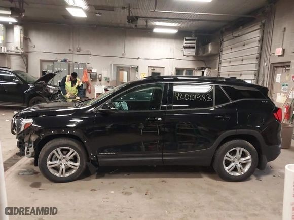 2019 GMC Terrain SLE with VIN 3GKALMEV2KL155375, listed as a IAAI auction lot 42001383 with 102,964 mi miles. Bid and sale history available at carsss.com. Image 15.
