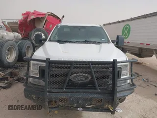 2021 Ford Super Duty F-250 SRW XL with VIN 1FT7W2B67MED48476, listed as a IAAI auction lot 41666112 with 111,287 mi miles. Bid and sale history available at carsss.com. Image 11.
