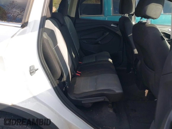 2014 Ford Escape SE with VIN 1FMCU0GX0EUE35004, listed as a IAAI auction lot 40811631 with 126,464 mi miles. Bid and sale history available at carsss.com. Image 8.