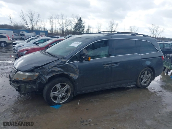 2011 Honda Odyssey Touring with VIN 5FNRL5H95BB007514, listed as a IAAI auction lot 41402516 with 281,032 mi miles. Bid and sale history available at carsss.com. Image 15.