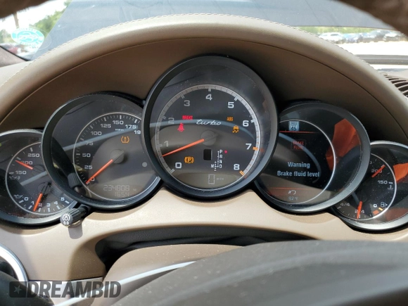 2012 Porsche Cayenne Turbo с VIN WP1AC2A25CLA83496, выставлен на аукционе Copart как лот 60897805 с пробегом 234 808 миль миль и Списание • Salvage title. История ставок и продаж доступна на DreamBid. Изображение 9.