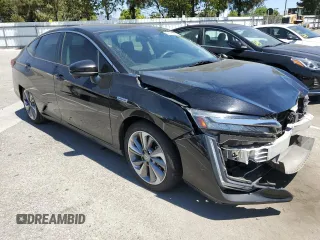 2020 Honda Clarity Plug-In Hybrid with VIN JHMZC5F13LC002225, listed as a Copart auction lot 68190924 with 77,871 mi miles and Salvage Title. Bid and sale history available at carsss.com. Image 4.
