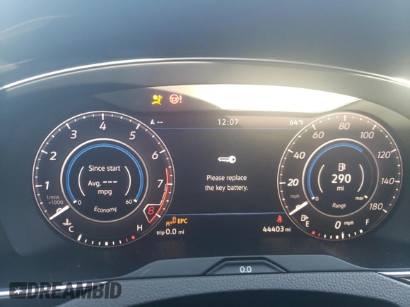 2019 Volkswagen Arteon SEL R-Line с VIN WVWSR7AN3KE025384, выставлен на аукционе Copart как лот 68218963 с пробегом 44 403 миль миль и . История ставок и продаж доступна на DreamBid. Изображение 9.