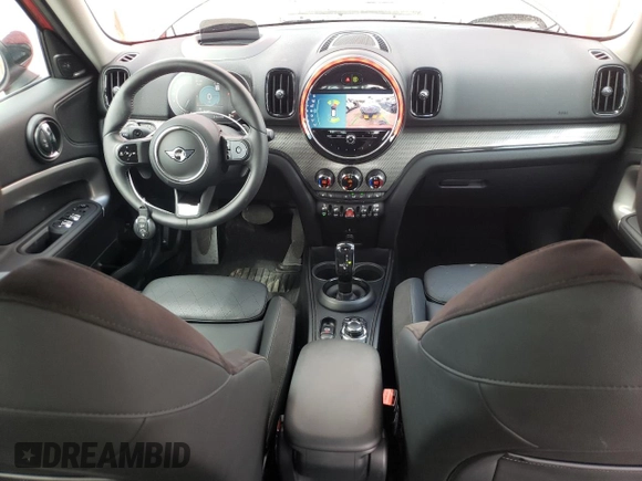 2024 MINI Countryman Cooper S with VIN WMZ53BR08R3R84313, listed as a Copart auction lot 67860504 with 17,524 mi miles and Salvage Title. Bid and sale history available at carsss.com. Image 8.