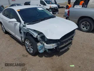 2017 Ford Fusion SE with VIN 3FA6P0H75HR370403, listed as a IAAI auction lot 42072154 with 113,941 mi miles. Bid and sale history available at carsss.com. Image 18.