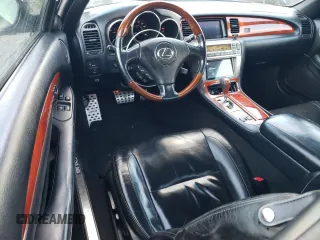 2006 Lexus SC 430 z VIN JTHFN48Y969005388, wystawiony jako Copart lot #45702275 z przebiegiem 295 062 mil mil oraz Czysty tytuł • Clean title. Historia ofert i sprzedaży dostępna na DreamBid. Obrazek 8.