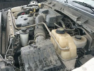 2011 Ford F-250 XL с VIN 1FTBF2A60BEC74410, выставлен на аукционе IAAI как лот 42175449 с пробегом 147 590 миль миль и . История ставок и продаж доступна на DreamBid. Изображение 19.