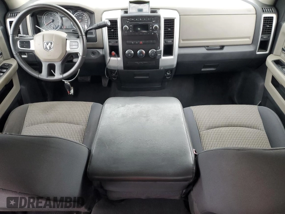 2010 Dodge 1500 SLT z VIN 1D7RB1GPXAS111175, wystawiony jako Copart lot #56393525 z przebiegiem 207 617 mil mil oraz Szkoda całkowita • Salvage title. Historia ofert i sprzedaży dostępna na DreamBid. Obrazek 8.