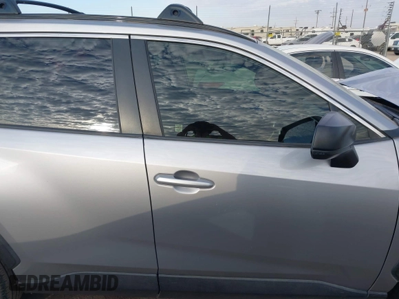 2020 Toyota RAV4 LE with VIN JTMH1RFV4LD044166, listed as a IAAI auction lot 40566121 with 55,856 mi miles. Bid and sale history available at carsss.com. Image 12.