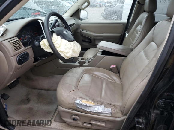 2005 Ford Explorer XLT with VIN 1FMZU63K35UA11887, listed as a Copart auction lot 45007395 with 275,405 mi miles and Salvage title. Bid and sale history available at DreamBid. Image 7.