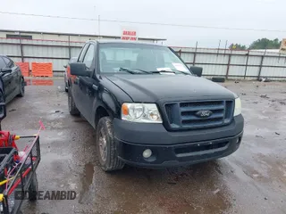 2008 Ford F-150 XL with VIN 1FTRF12W18KD27214, listed as a IAAI auction lot 41463672 with 158,362 mi miles. Bid and sale history available at carsss.com. Image 1.