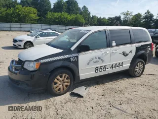 2017 Dodge Grand Caravan SE with VIN 2C7WDGBGXHR562834, listed as a Copart auction lot 64814034 with 272,661 mi miles and Clean Title. Bid and sale history available at DreamBid. Image 1.