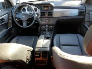2010 Mercedes-Benz GLK 350 with VIN WDCGG8HB8AF329973, listed as a Copart auction lot 68148024 with 143,503 mi miles and Salvage Title. Bid and sale history available at DreamBid. Image 8.