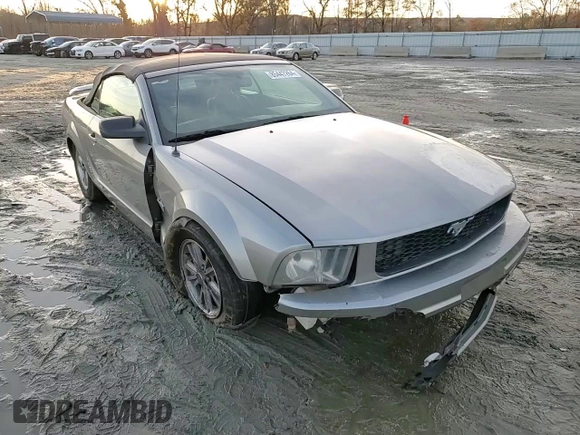 2009 Ford Mustang with VIN 1ZVHT84N495121741, listed as a Copart auction lot 85447264 with 165,247 mi miles and Salvage title. Bid and sale history available at DreamBid. Image 10.