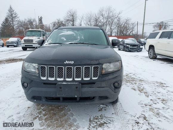 2016 Jeep Compass High Altitude Edition with VIN 1C4NJDEB8GD758174, listed as a IAAI auction lot 41235089 with 144,841 mi miles. Bid and sale history available at carsss.com. Image 12.