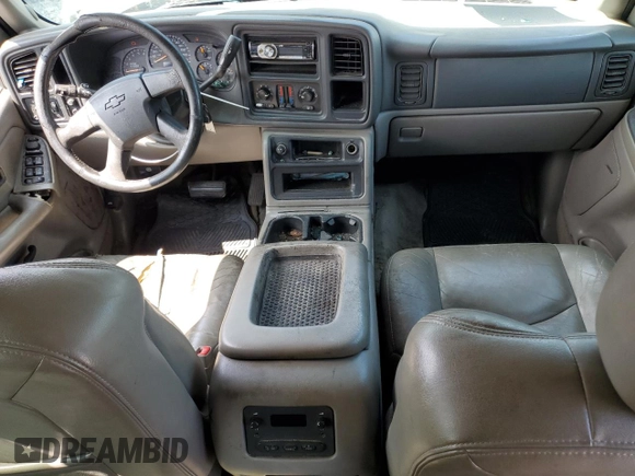 2004 Chevrolet Tahoe LT with VIN 1GNEC13Z74R135885, listed as a Copart auction lot 70202754 with 307,366 mi miles and Salvage Title. Bid and sale history available at carsss.com. Image 8.