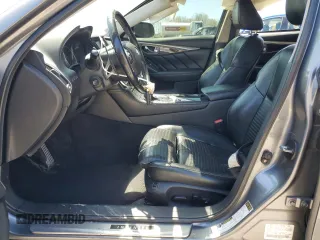 2017 Infiniti Q50 Premium z VIN JN1EV7AR2HM836235, wystawiony jako Copart lot #54678815 z przebiegiem 122 804 mil mil oraz Szkoda całkowita • Salvage title. Historia ofert i sprzedaży dostępna na DreamBid. Obrazek 7.