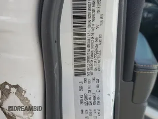 2016 Jeep Cherokee Latitude with VIN 1C4PJLCS7GW247355, listed as a Copart auction lot 63222185 with 190,831 mi miles and Salvage title. Bid and sale history available at DreamBid. Image 12.