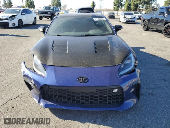 2023 Toyota GR86 with VIN JF1ZNBC19P8754136, listed as a Copart auction lot 81599794 with 17,905 mi miles and Salvage Title. Bid and sale history available at carsss.com. Image 5.