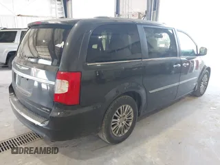 2011 Chrysler Town & Country Limited with VIN 2A4RR6DG0BR671291, listed as a IAAI auction lot 41799322 with 254,169 mi miles. Bid and sale history available at carsss.com. Image 4.