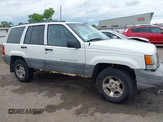 1998 Jeep Grand Cherokee Laredo с VIN 1J4GZ58S8WC372369, выставлен на аукционе IAAI как лот 42222447 с пробегом 223 748 миль миль и . История ставок и продаж доступна на DreamBid. Изображение 13.