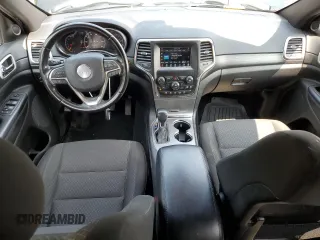 2020 Jeep Grand Cherokee Laredo E z VIN 1C4RJFAG1LC170096, wystawiony jako Copart lot #59853165 z przebiegiem 58 335 mil mil oraz Czysty tytuł • Clean title. Historia ofert i sprzedaży dostępna na DreamBid. Obrazek 8.