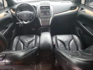 2015 Lincoln MKC z VIN 5LMCJ1A93FUJ15991, wystawiony jako Copart lot #52966915 z przebiegiem 119 140 mil mil oraz Szkoda całkowita • Salvage title. Historia ofert i sprzedaży dostępna na DreamBid. Obrazek 8.
