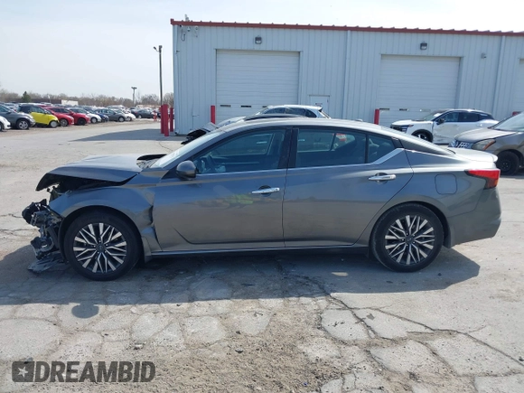 2023 Nissan Altima SV z VIN 1N4BL4DV3PN410873, wystawiony jako IAAI lot #42055332 z przebiegiem 46 121 mil mil oraz . Historia ofert i sprzedaży dostępna na DreamBid. Obrazek 15.