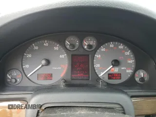 2001 Audi S4 z VIN WAURD68D61A048004, wystawiony jako Copart lot #53137275 z przebiegiem 146 494 mil mil oraz Szkoda całkowita • Salvage title. Historia ofert i sprzedaży dostępna na DreamBid. Obrazek 9.