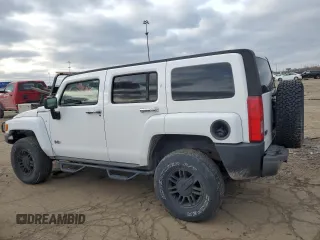2007 Hummer H3 SUV with VIN 5GTDN13E678230050, listed as a Copart auction lot 41589475 with 232,248 mi miles and Clean Title. Bid and sale history available at DreamBid. Image 2.