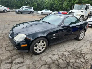 1998 Mercedes-Benz SLK 230/320 z VIN WDBKK47F1WF061897, wystawiony jako Copart lot #60979075 z przebiegiem 66 539 mil mil oraz Czysty tytuł • Clean title. Historia ofert i sprzedaży dostępna na DreamBid. Obrazek 1.