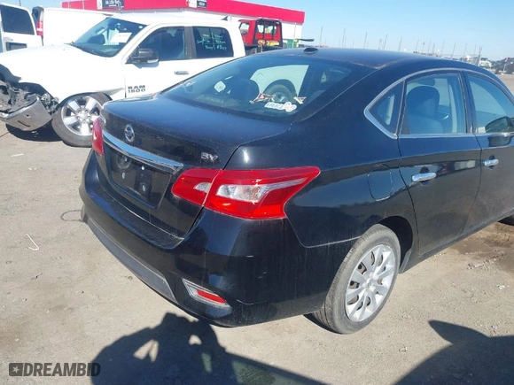 2016 Nissan Sentra SR with VIN 3N1AB7AP2GL645817, listed as a IAAI auction lot 41810995 with 112,005 mi miles. Bid and sale history available at carsss.com. Image 6.