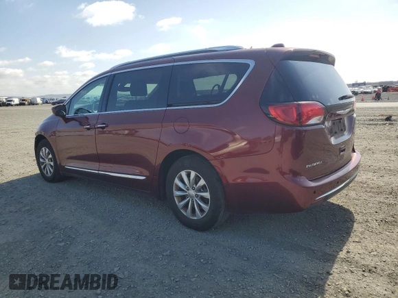 2018 Chrysler Pacifica Touring L with VIN 2C4RC1BGXJR118028, listed as a Copart auction lot 54763665 with 163,299 mi miles and Salvage Title. Bid and sale history available at DreamBid. Image 2.