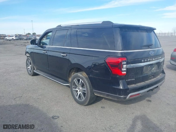 2023 Ford Expedition Max Limited with VIN 1FMJK2A86PEA15903, listed as a IAAI auction lot 41733740 with 57,112 mi miles. Bid and sale history available at carsss.com. Image 3.