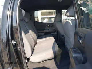 2022 Toyota Tacoma SR5 with VIN 3TMBZ5DN6NM034630, listed as a IAAI auction lot 42733932 with 43,309 mi miles and . Bid and sale history available at DreamBid. Image 8.