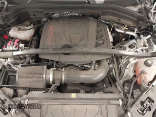 2020 Alfa Romeo Stelvio Ti z VIN ZASPAKBN9L7C92041, wystawiony jako IAAI lot #41329129 z przebiegiem 47 977 mil mil oraz . Historia ofert i sprzedaży dostępna na DreamBid. Obrazek 10.