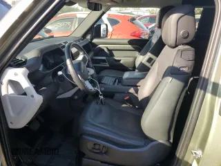 2023 Land Rover Defender S with VIN SALEJ6EX2P2121454, listed as a Copart auction lot 85629244 with 32,155 mi miles and Salvage title. Bid and sale history available at DreamBid. Image 7.