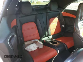 2017 Mercedes-Benz C 63 S AMG z VIN WDDWK8HB1HF465815, wystawiony jako Copart lot #71602664 z przebiegiem 57 280 mil mil oraz Szkoda całkowita • Salvage title. Historia ofert i sprzedaży dostępna na DreamBid. Obrazek 10.
