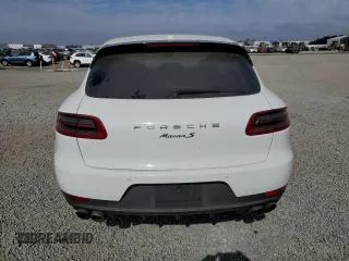 2016 Porsche Macan S z VIN WP1AB2A57GLB40056, wystawiony jako Copart lot #52592685 z przebiegiem 109 545 mil mil oraz Czysty tytuł • Clean title. Historia ofert i sprzedaży dostępna na DreamBid. Obrazek 6.